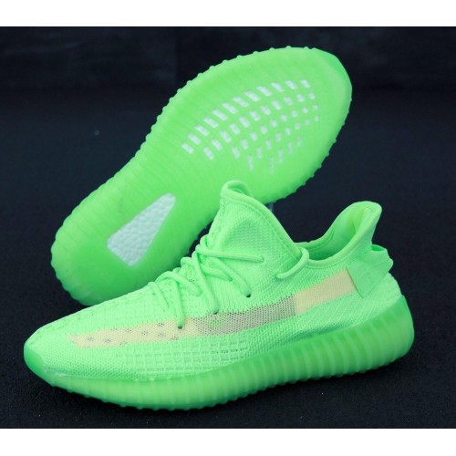 Кроссовки Adidas YEEZY boost 350 v2 салатовые Кроссовки Adidas YEEZY boost 350 v2 салатовые